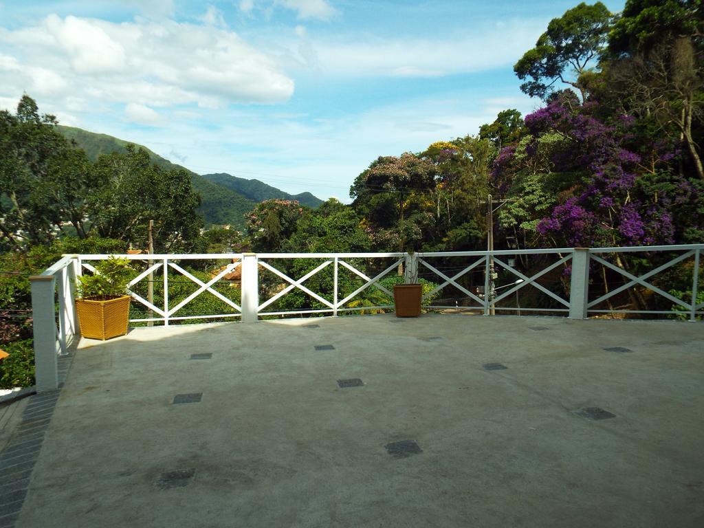 Inn In Garden *